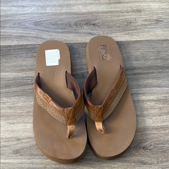 Flojos Brown Flip Flops US 14 - Picture 1 of 5
